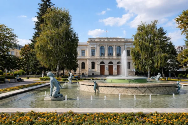 Day Tour to Ruse and Basarbovo Monastery – Lunch Included