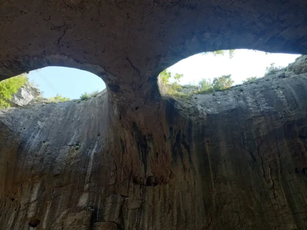 Day Tour to Saeva Dupka, Prohodna Cave & Panega Eco Trail – Lunch Included