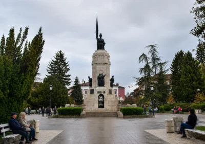 Monument Mother Bulgaria – Veliko Tarnovo Bulgaria